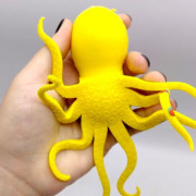 Игрушка антистресс "Кальмар" (РОЗОВЫЙ)