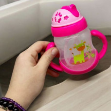 Поїльник з трубочкою, 250 мл, рожевий Поїльник з трубочкою, 250 мл, рожевий