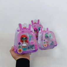 Кукла "Little Girl", 9 см, с животным (зеленая)