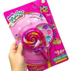 Косметика (тіні для повік, аплікатор) Косметика (тіні для повік, аплікатор)