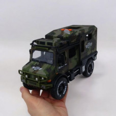 Машинка военная, зеленая хаки, свет, звук