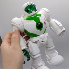 Робот на батарейках (свет, звук, ходит, в коробке)