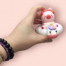 Заводная игрушка для ванны "Поросенок" Заводная игрушка для ванны "Поросенок"