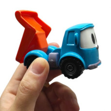 Паркінг з вантажівками (коробка 37,5x28x7 см) Паркінг з вантажівками (коробка 37,5x28x7 см)