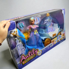 Кукла с каретой в коробке Кукла с каретой в коробке