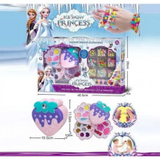 Косметика тени, глитера, помады, лак, бусины, в коробке