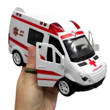 Машина на батарейках "Скорая помощь" свет, звук, в коробке 20,4*11,3*9 см Машина на батарейках "Скорая помощь" свет, звук, в коробке 20,4*11,3*9 см