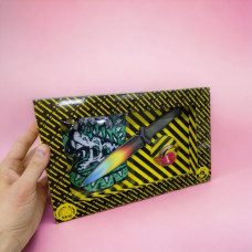 Игровой набор BOX "Sting Shade", нож, перчатки, брелоки Игровой набор BOX "Sting Shade", нож, перчатки, брелоки